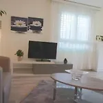 Residenza San Materno Apt- 3 By Interhome