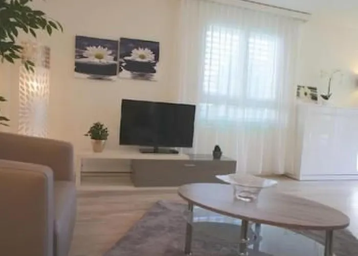 Residenza San Materno Apt- 3 By Interhome